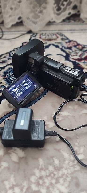 Техника жана электроника: Видеокамера Sony HDR‑PJ810E с проектором - Матрица Exmor R CMOS — 4