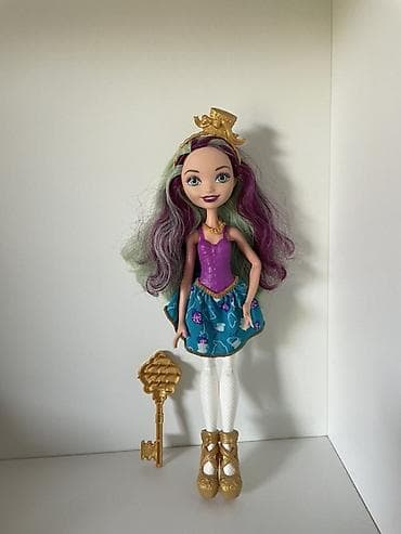 Зимний спорт: Кукла Ever After High — Мэдлин Хэттер (Madeline Hatter). Коллекция — 2