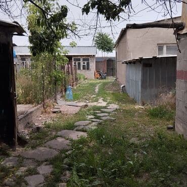 срочно продаю дом ак жар: Времянка, 30 кв. м, 3 бөлмө, Менчик ээси — 2
