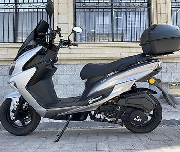 jet sky: Макси-скутер 100 куб. см, Бензин — 2