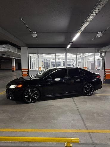 Toyota Camry: 2019 г., Автомат, Бензин, Седан — 2