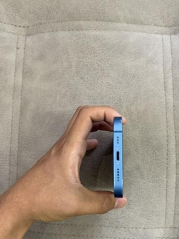 iphone 11: IPhone 13, Б/у, 128 ГБ, Синий, Зарядное устройство, Чехол, Коробка, 100 % — 6
