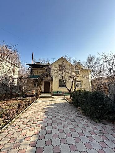 Недвижимость: 200 м², 6 комнат, Золотой квадрат, Без подселения — 1