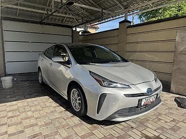 motor cycle: Toyota Prius: 2020 г., 1.8 л, Автомат, Гибрид, Хэтчбэк — 6
