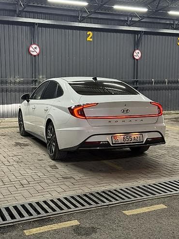 Транспорт: Hyundai Sonata: 2019 г., 2 л, Автомат, Бензин, Седан — 3