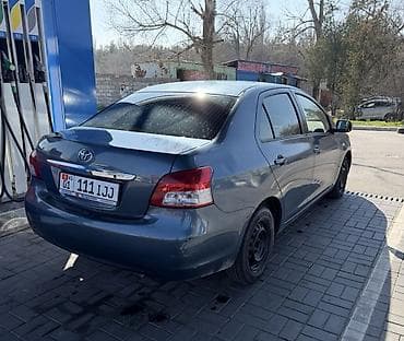 тоета бб: Toyota Yaris: 2007 г., 1.3 л, Автомат, Бензин, Седан — 6
