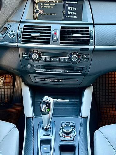 BMW X5 M: 2011 г., 4.4 л, Автомат, Бензин, Кроссовер — 7
