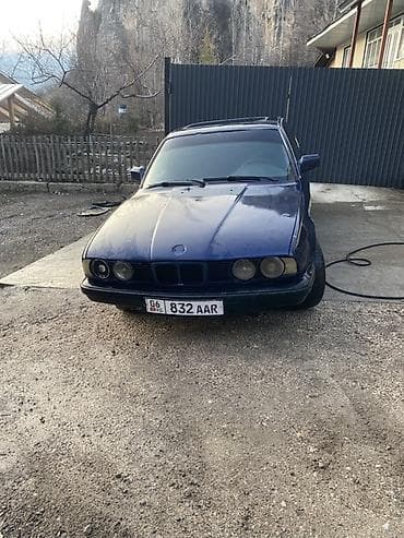киа к5 2023: BMW 5 series: 1990 г., 2.5 л, Механика, Бензин, Седан — 2