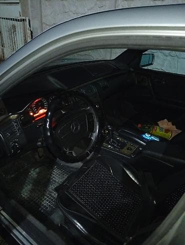 бартер дом: Mercedes-Benz E-Class: 1996 г., 4.2 л, Автомат, Бензин, Седан — 7