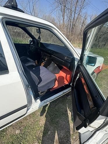 скупка авто ваз: Mercedes-Benz 190: 1988 г., 2.3 л, Ручные, Бензин, Седан — 6