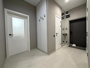 red centr: 3 комнаты, 74 м², Элитка, 4 этаж, Дизайнерский ремонт — 2