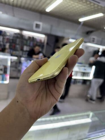 iphone 7 r sim: IPhone 11, Б/у, 64 ГБ, Желтый, Зарядное устройство, Защитное стекло, Чехол, 100 % — 2