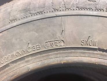 Зимние шины для легкого коммерческого транспорта - Размер: 185R14C - — 3