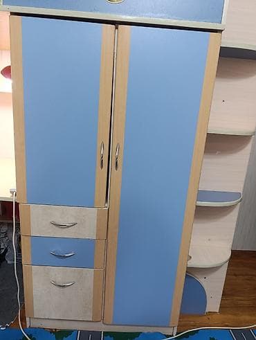 письменный: Двухъярусная детская кровать, Б/у, ЛДСП, цвет - Голубой — 8