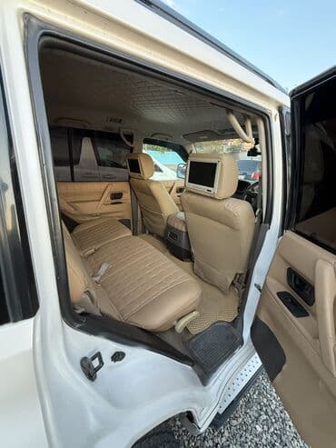 меняю на авто: Mitsubishi Pajero: 1999 г., 3.5 л, Автомат, Бензин, Внедорожник — 3