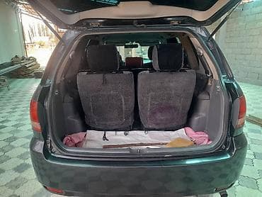 рулдар: Toyota Avensis Verso: 2003 г., 2 л, Кол менен иштөөчү, Дизель, Вэн/Минивэн — 5