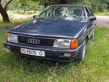 дрон e88 pro: Audi 100: 1987 г., 1.8 л, Механика, Бензин, Седан — 1