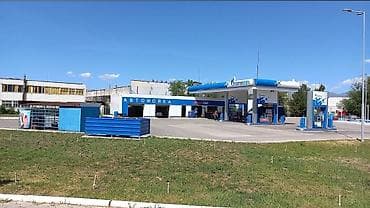 На автомойку Газпром требуется автомойщик. на постоянную работу. можно — 2