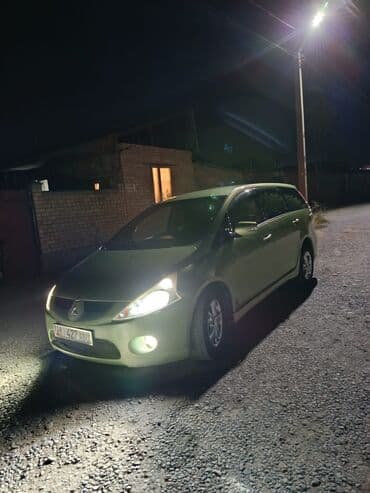 авто делика: Mitsubishi Grandis: 2005 г., 2.4 л, Автомат, Газ, Минивэн — 3