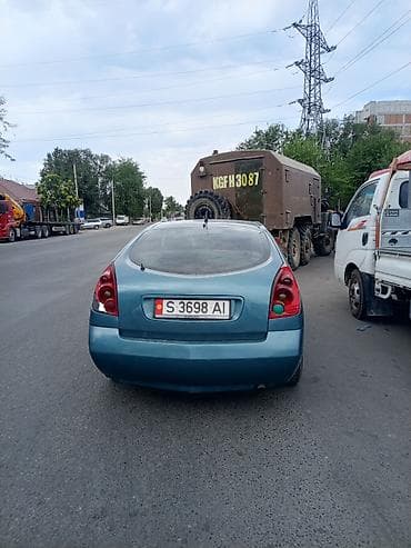 Унаа: Nissan Primera: 2002 г., 2.2 л, Кол менен иштөөчү, Дизель, Хетчбек — 4