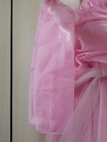 Оюнчуктар: Балдар көйнөгү, түсү - Кызгылт, Колдонулган — 4