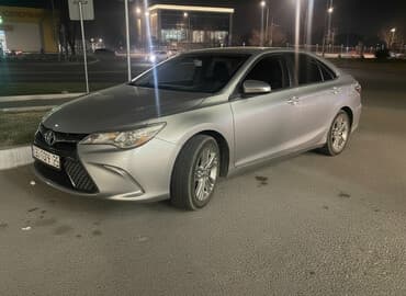 продаю тайота прадо бишкеке: Toyota Camry: 2015 г., 2.5 л, Автомат, Бензиновая, Седан — 1