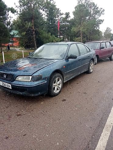 авто в аварийном состоянии: Honda Accord: 1997 г., 1.8 л, Механика, Бензин, Седан — 1
