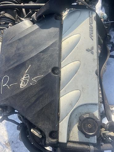 Унаа тетиктери: Бензиндик кыймылдаткыч Mitsubishi 2003 г., 2.4 л, Колдонулган, Оригинал — 1