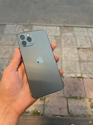 iphone 17 pro max kg: IPhone 12 Pro, Б/у, 128 ГБ, Графит, Кабель, 80 % — 1