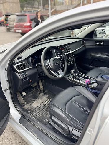 lada 2105: Kia K5: 2019 г., Седан — 6