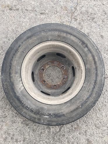 Колеса в сборе 225 / 75 / R 16, Всесезонная, Б/у, 1 шт, Грузовики/Автобусы, Железные, отверстий - 6 — 4