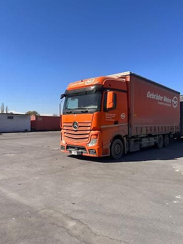 actros: Грузовик, Б/у — 1