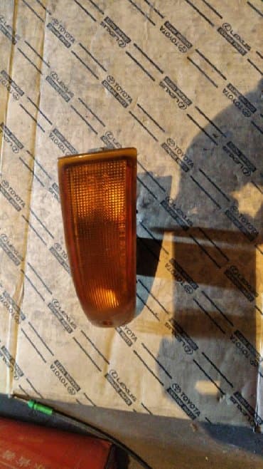 event менеджер вакансии: Mazda Xedos 9, Поворотники, Мазда Кседос 9 Поворотник передний правый — 1