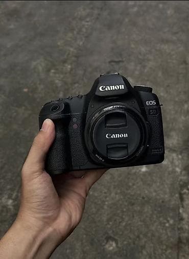 Зеркальный фотоаппарат Canon EOS 5D Mark II (полный кадр) - Байонет