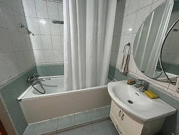 osh flat: 3 комнаты, Аламедин-1 мкр Агентство недвижимости, Семейным, от 1 месяца, от 3 месяцев, от 6 месяцев, С мебелью полностью — 5