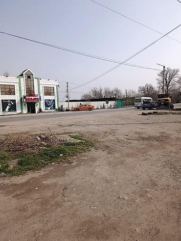 Срочно в связи с переездом продается дом в районе Маевке с 10,5 соток at lalafo.kg Срочно в связи с переездом продается дом в районе Маевке с 10,5 соток
