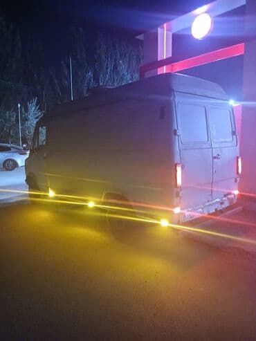 мерседес дубл кабина: Mercedes-Benz T1: 1991 г., 2.9 л, Механика, Дизель, Бус — 7