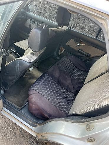 323 f: Mazda 323: 1984 г., 1.6 л, Ручные, Бензин, Хэтчбэк — 6