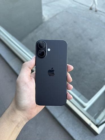 IPhone 16, Б/у, 128 ГБ, Черный, Защитное стекло, Чехол, 91 %
