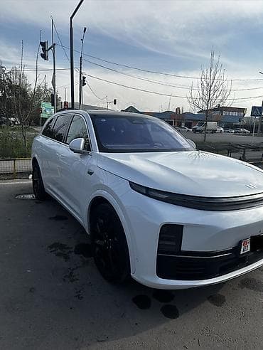 Lixiang L7: 2024 г., 1.5 л, Автомат, Гибрид, Кроссовер