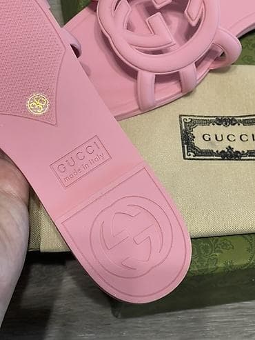 Босоножки, сандалии, шлепанцы: Новые Женские шлёпки (Сланцы) Gucci 😍😍😍 Идеальны для города и — 3