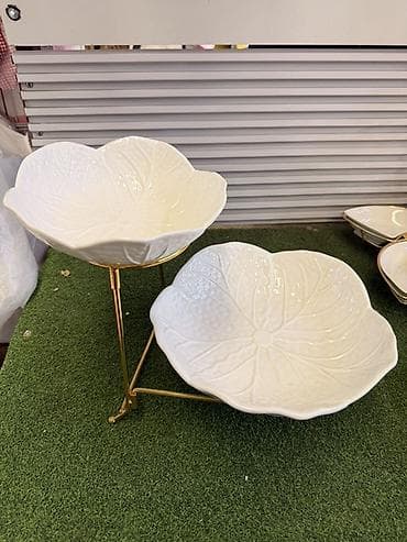 кружки чайные: Керамическая сервировочная этажерка из 2 мисок - Материал — 2