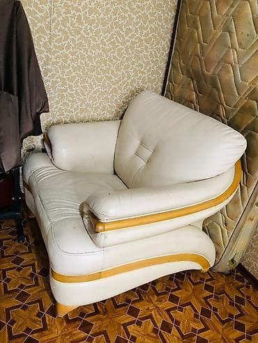 бу диваны бесплатно: Отдам даром бесплатно. Сами можете приехать и забрать . Кресло широкое — 2