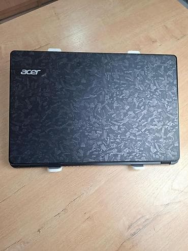 •ACER EXTENSA 15 •Intel core i3 1005g1 • 8 gb ddr4 • 128 gb ssd • 15.6