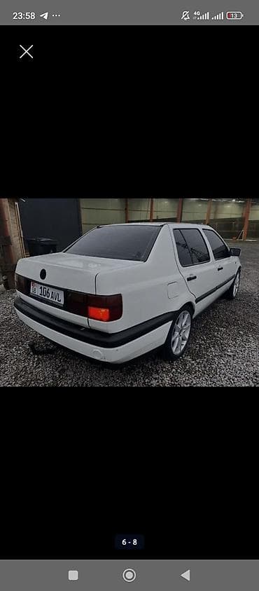 Продажа авто: Volkswagen Vento: 1994 г., 2 л, Механика, Бензин, Седан — 8