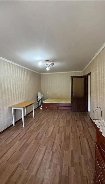 Батирлер: 1 бөлмө, Юг-2 мкр Кыймылсыз мүлк агенттиги, Кыздарга гана, 1 жылдан баштап, 1 айдан баштап, 3 айдан баштап, Жарым -жартылай эмереги бар — 6