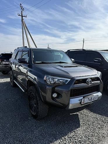 дубль кобина: Toyota 4Runner: 2019 г., 4 л, Автомат, Бензин, Внедорожник — 1