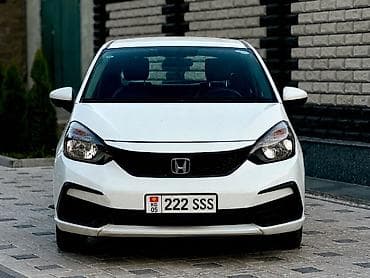 9: Honda Fit: 2021 г., 1.5 л, Вариатор, Бензин, Хэтчбэк — 1