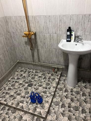 Продажа домов: 🏡 Срочно продаётся дом в городе Токмок (район Махаля) 📍 Адрес: ул — 8