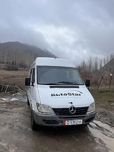 калпак грузовой: Mercedes-Benz Спринтер: 2002 г., 2.2 л, Механика, Дизель, Бус — 3